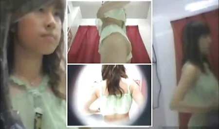 בלונדינית סרטי סקס מלאים לצפיה ישירה צעירה לוקחת אנאלי כואב