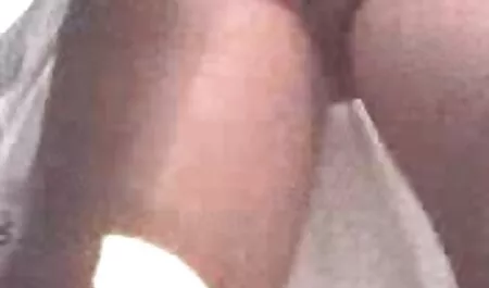 האסירים הקודמים שמו הרבה סרטי סקס חינם אונס שומן בפה שלהם.
