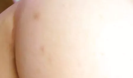 לסביות בלונדיניות על הכיסא. מוניקה סקס סרטים חינם