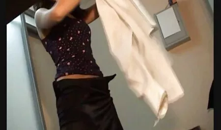 להקה קטנה עם אישה סרטי פורנו חינם רזה.