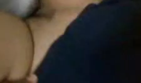 פטיש לפטיה בגרביונים, לא יכול לעמוד סרטי פורנו ישראלים בחינם בפני רגליים נשיות