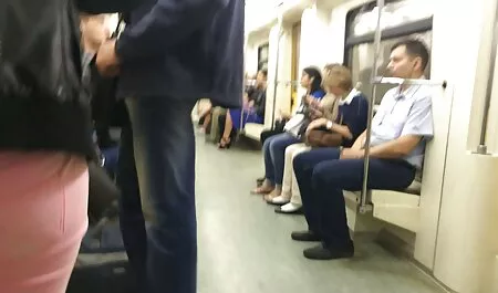 נסטיה מאופה זורחת סרטי הומואים חינם בבית אנאלי.