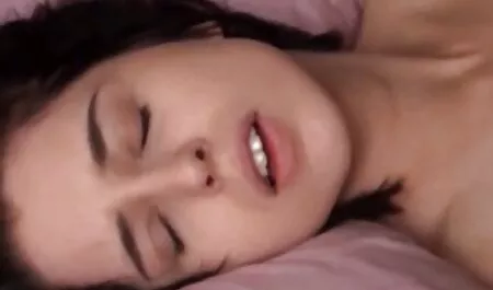 דייר עירום פיתה מאהב רהוט סרטי פורנו להורדה חינם