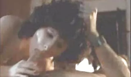 בזמן החקירות במושבה, סרט סקב הבנות נענשו קשות בשוטים.